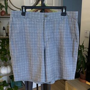 Nike Golf Tour Performance Shorts. Size 34. 8.5” inseam.